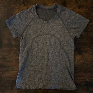 Lululemon athletic tee